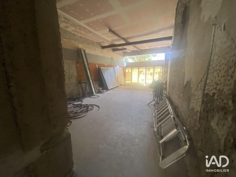 Local commercial - 206 m²