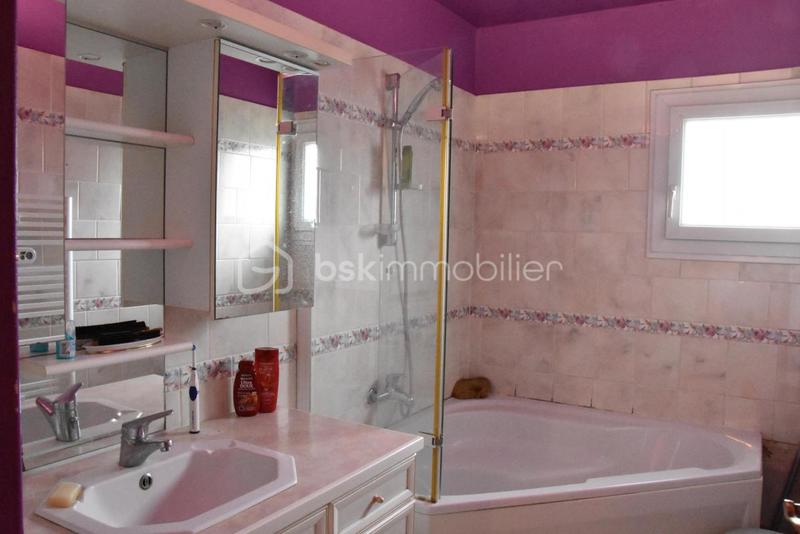 Maison - 127 m² - 7 pièces