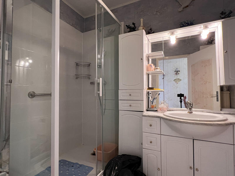 Appartement - 90 m² - 4 pièces