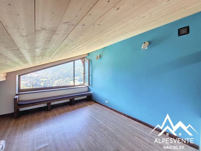 Duplex - 83 m² - 4 pièces