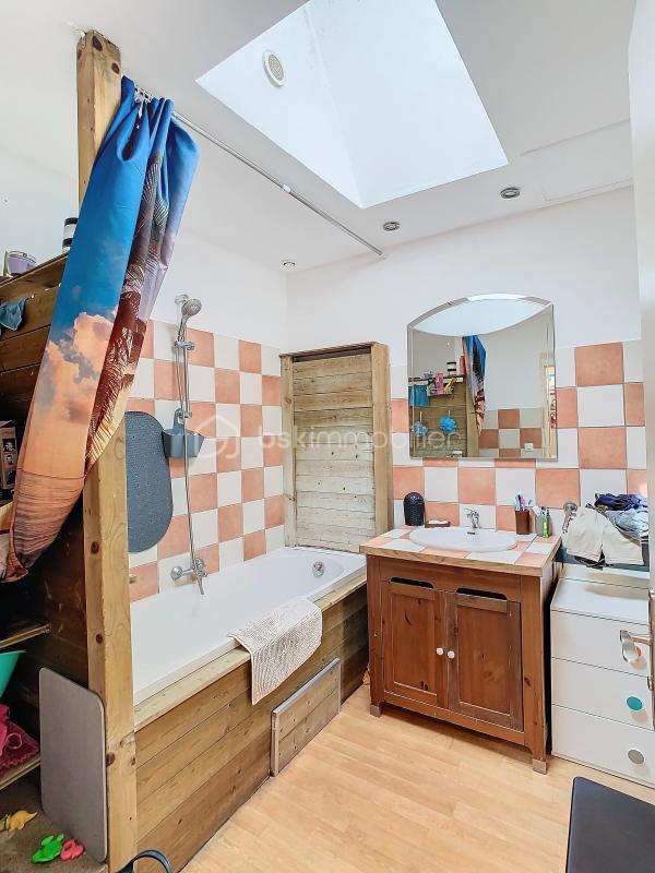 Maison - 114 m² - 6 pièces