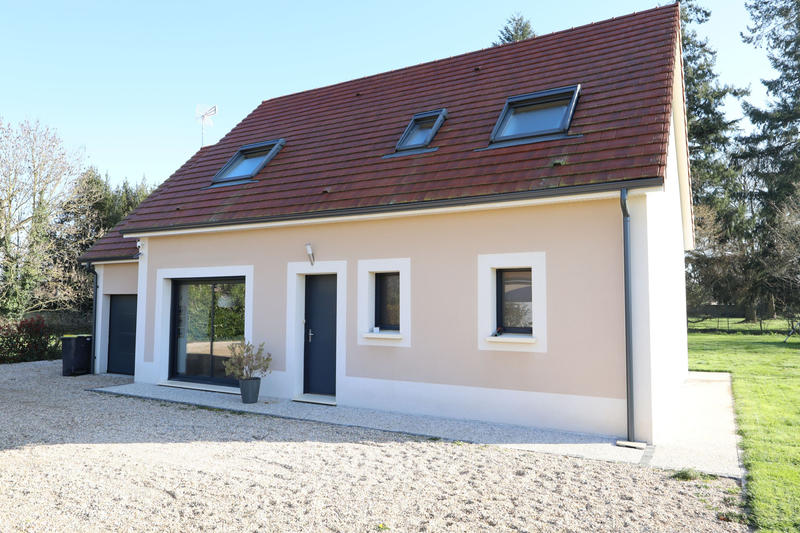 Maison - 109 m² - 5 pièces