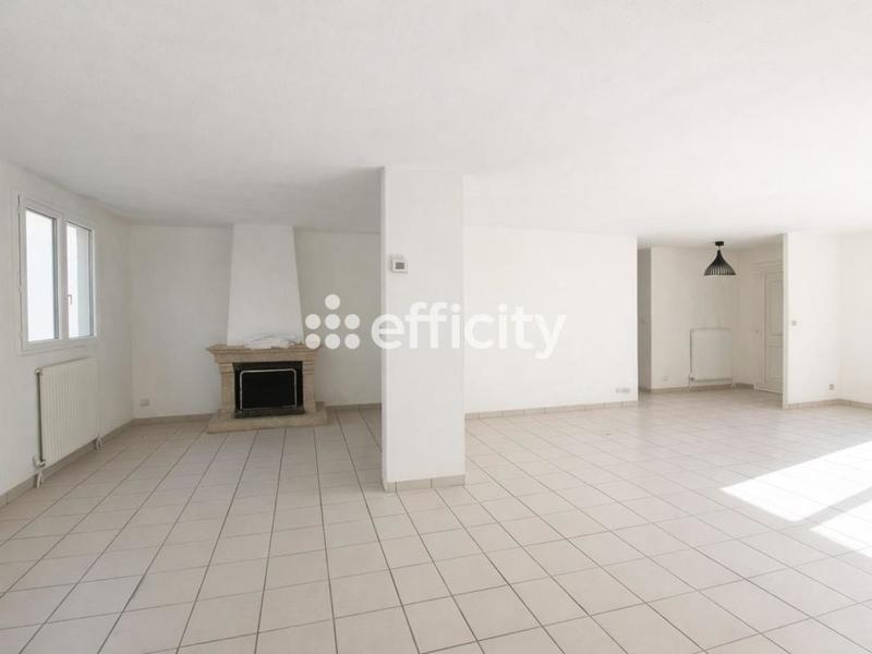 Pavillon - 110 m² - 5 pièces