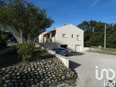 Maison - 104 m² - 5 pièces