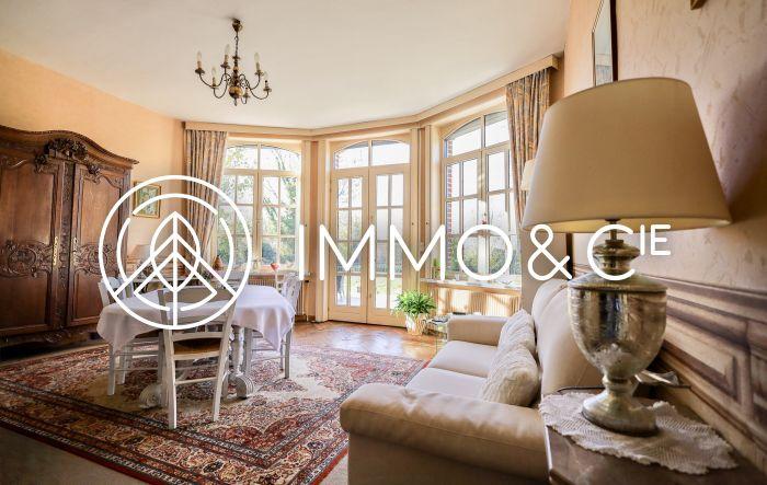 Maison - 570 m² - 17 pièces