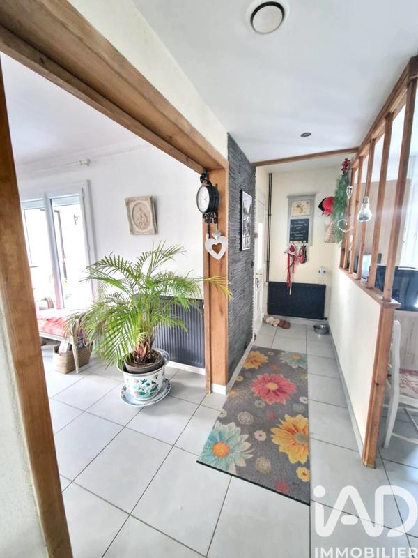 Maison - 96 m² - 4 pièces