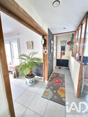 Maison - 96 m² - 4 pièces