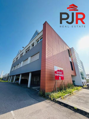 Bureau - 675 m²