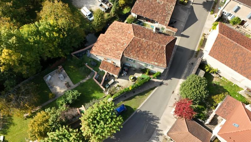 Maison - 237 m² - 10 pièces