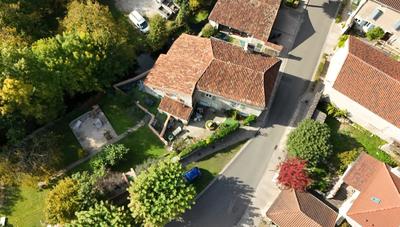 Maison - 237 m² - 10 pièces