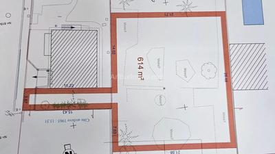 Terrain - 614 m²