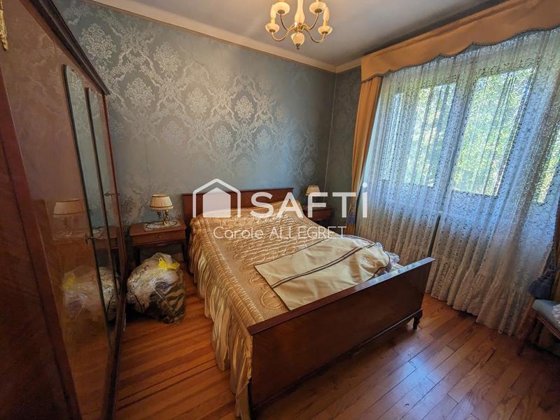 Maison - 150 m² - 9 pièces