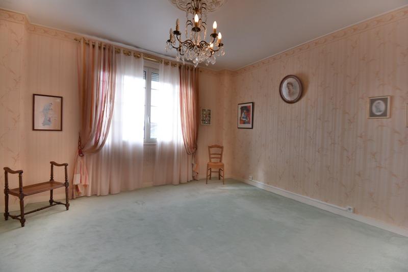 Maison - 162 m² - 5 pièces