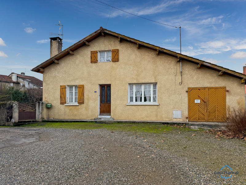 Maison - 92 m² - 3 pièces