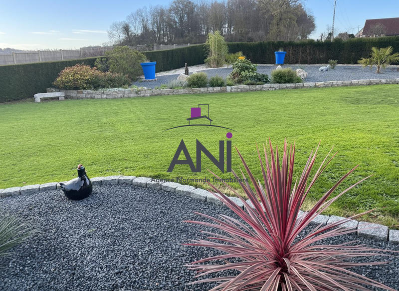 Maison - 204 m² - 7 pièces