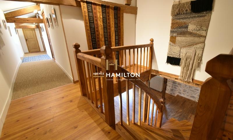 Maison de campagne - 370 m² - 10 pièces