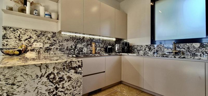 Villa - 204 m² - 6 pièces