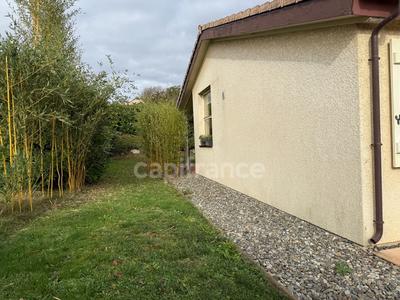 Maison - 102 m² - 4 pièces