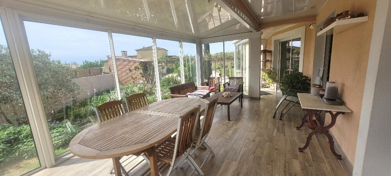 Villa - 101 m² - 6 pièces