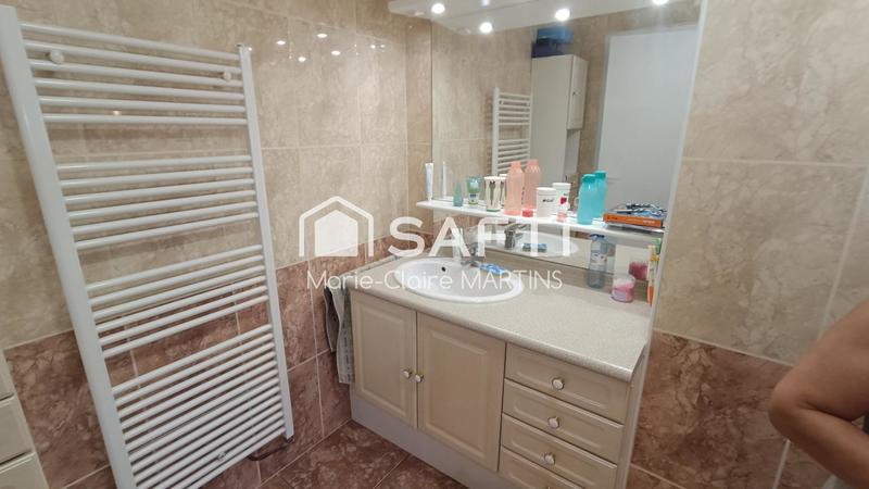 Maison - 197 m² - 6 pièces