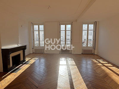 Appartement - 144 m² - 4 pièces