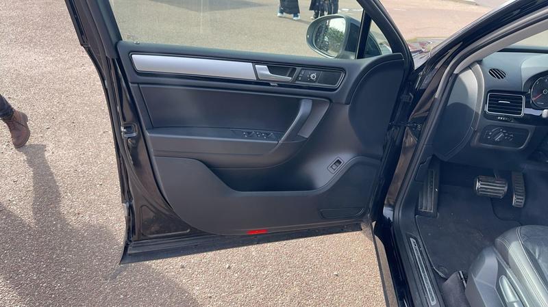 Volkswagen Touareg 3.0 Tdi 245 4Motion Tiptronic 8 R-Exclusive