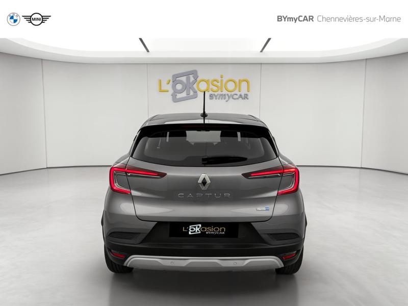 Renault Captur E-Tech 145 - 21 Business