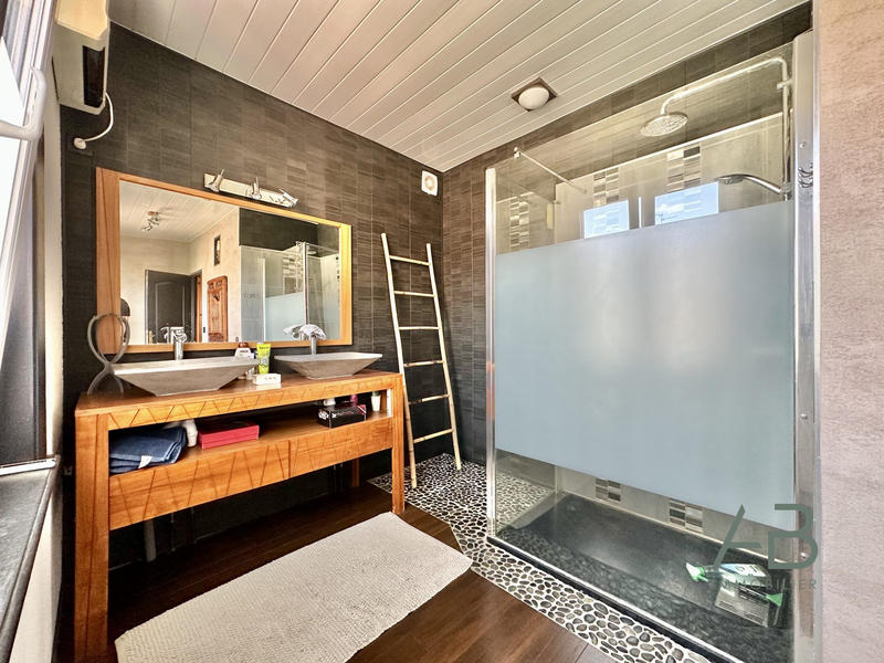 Maison ancienne - 136 m² - 5 pièces