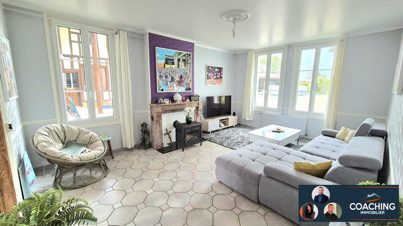 Maison - 399 m² - 12 pièces