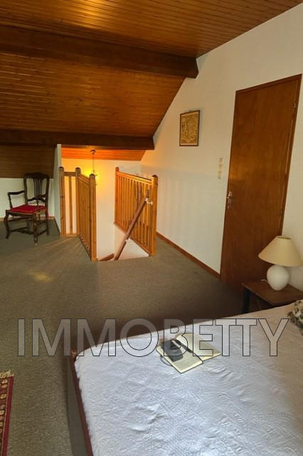 Maison - 180 m² - 6 pièces