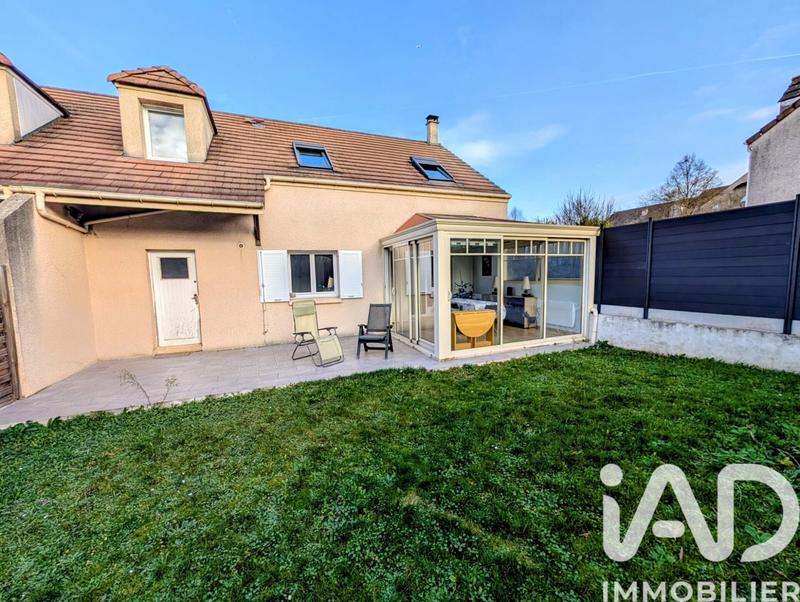 Maison - 118 m² - 6 pièces