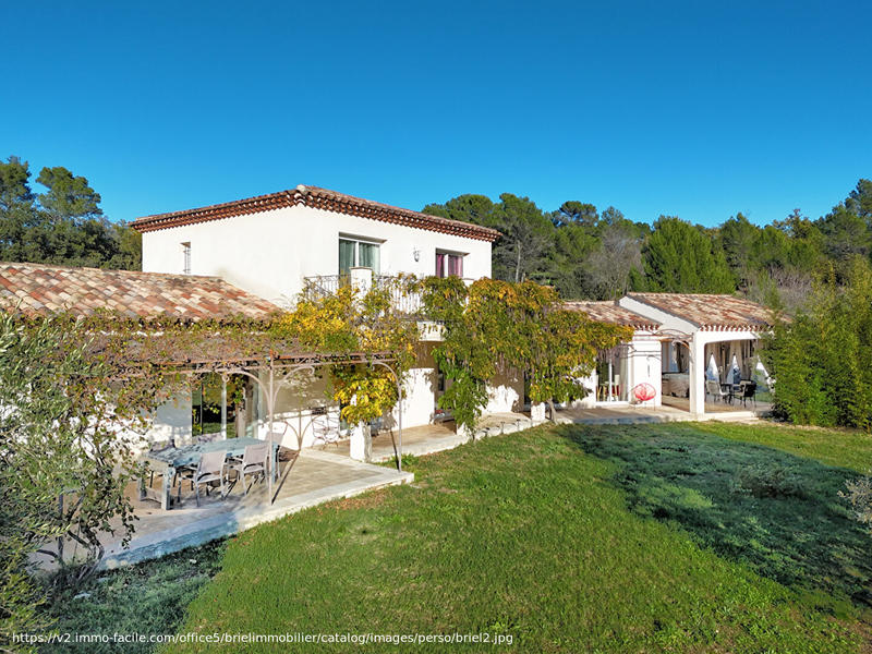 Maison - 174 m² - 7 pièces