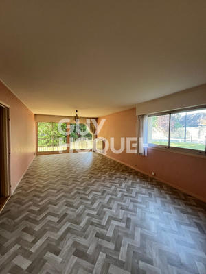 Appartement - 102 m² - 5 pièces