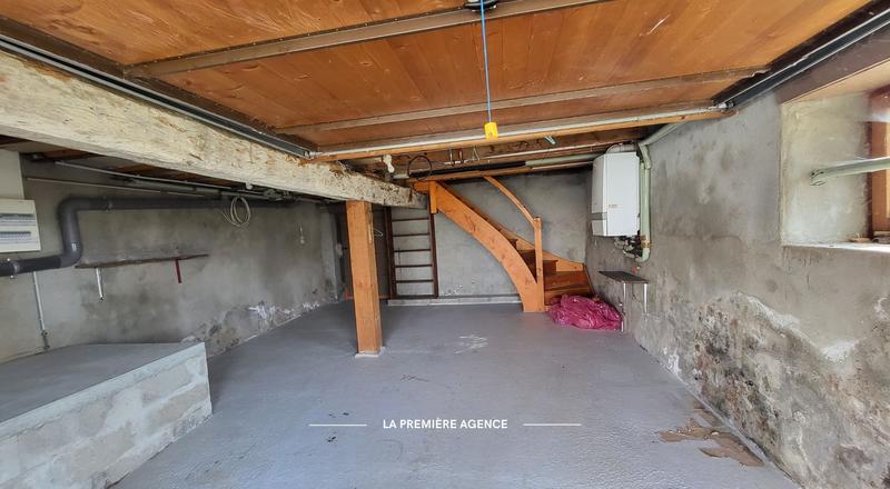 Maison - 95 m² - 4 pièces