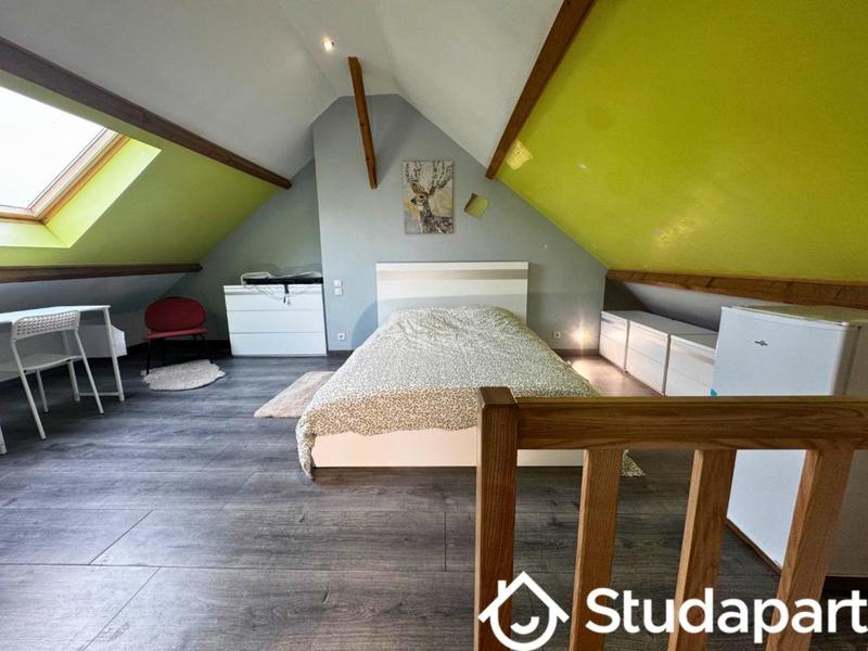 Chambre - 17 m² - 1 pièce