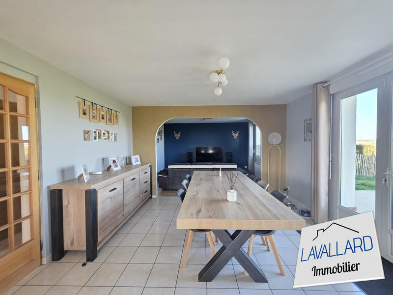 Maison - 140 m² - 6 pièces