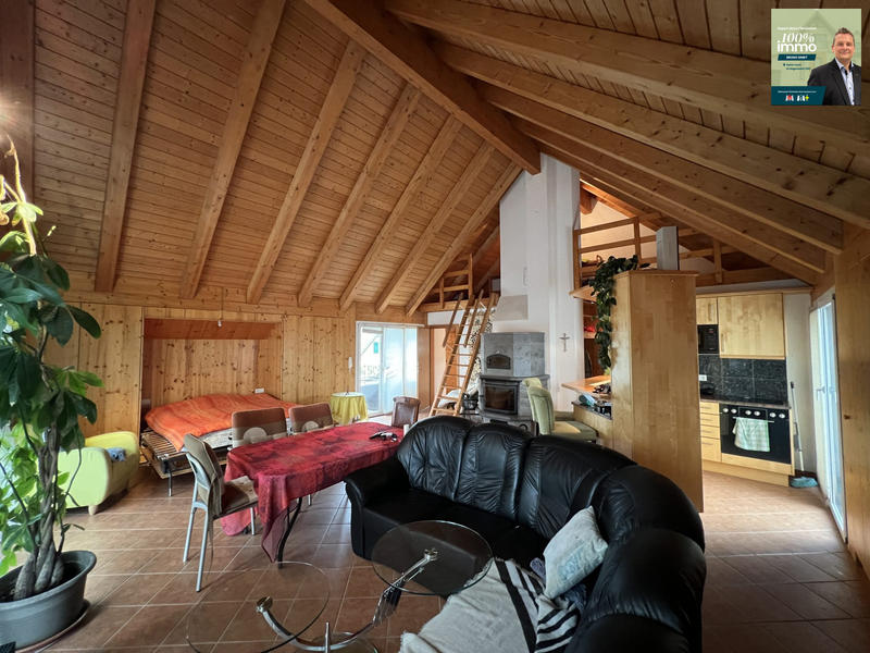 Maison - 349 m² - 12 pièces