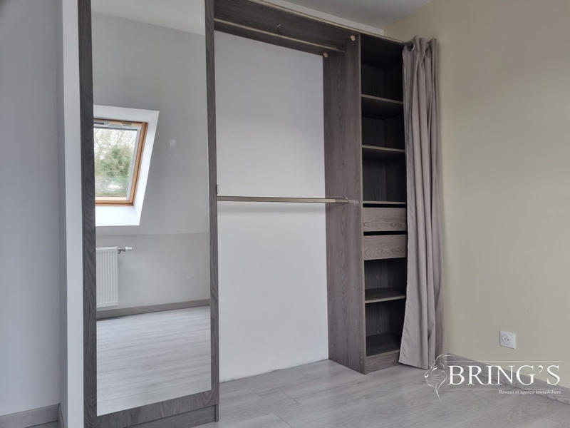 Maison traditionnelle - 78 m² - 4 pièces