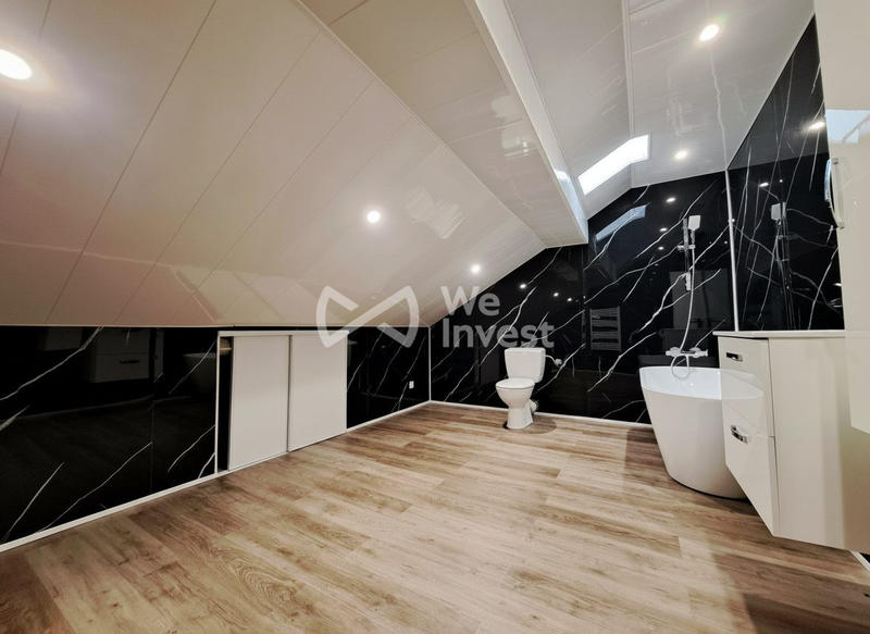 Maison - 152 m² - 6 pièces