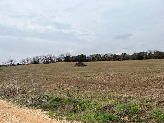 Terrain agricole - 8 320 m²