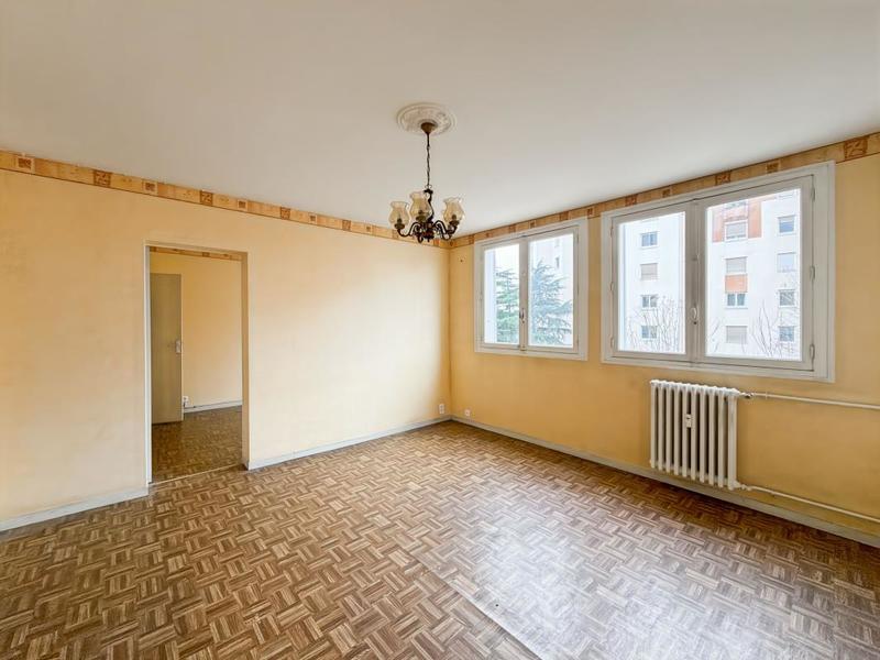 Appartement - 72 m² - 4 pièces