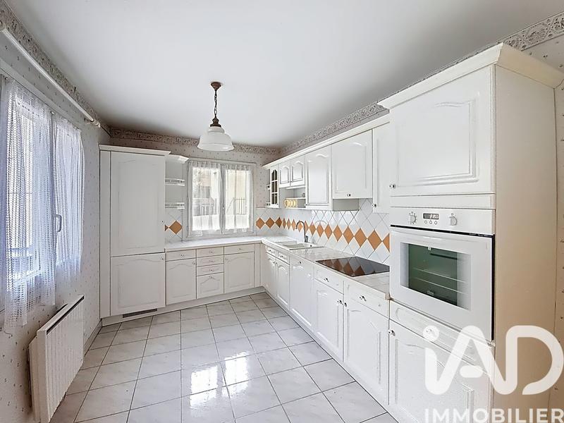 Maison - 117 m² - 5 pièces