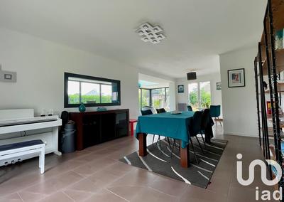 Maison - 195 m² - 6 pièces