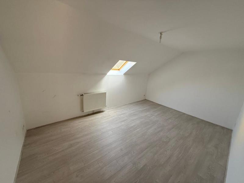 Maison - 300 m² - 7 pièces