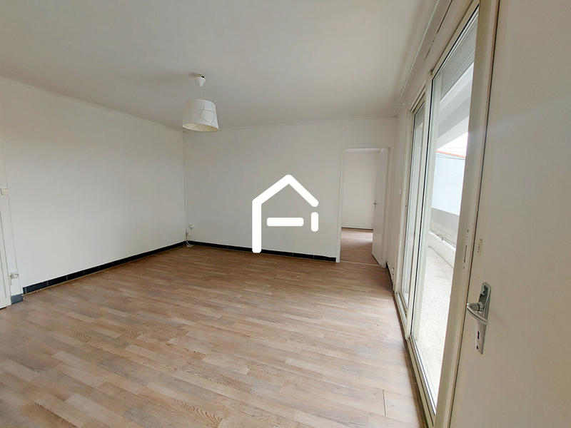 Local d'activités - 197 m² - 3 pièces