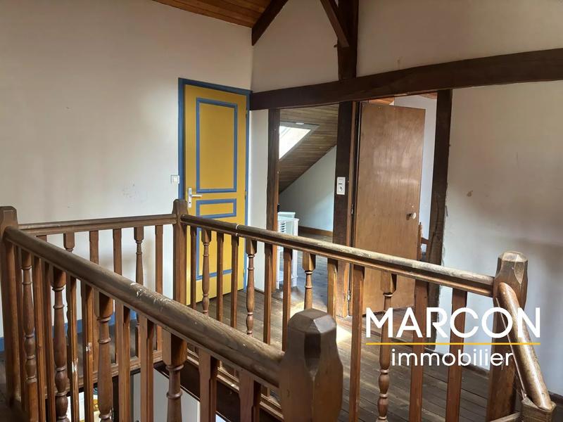 Maison de village - 302 m² - 15 pièces