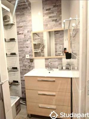 Chambre - 11 m² - 1 pièce