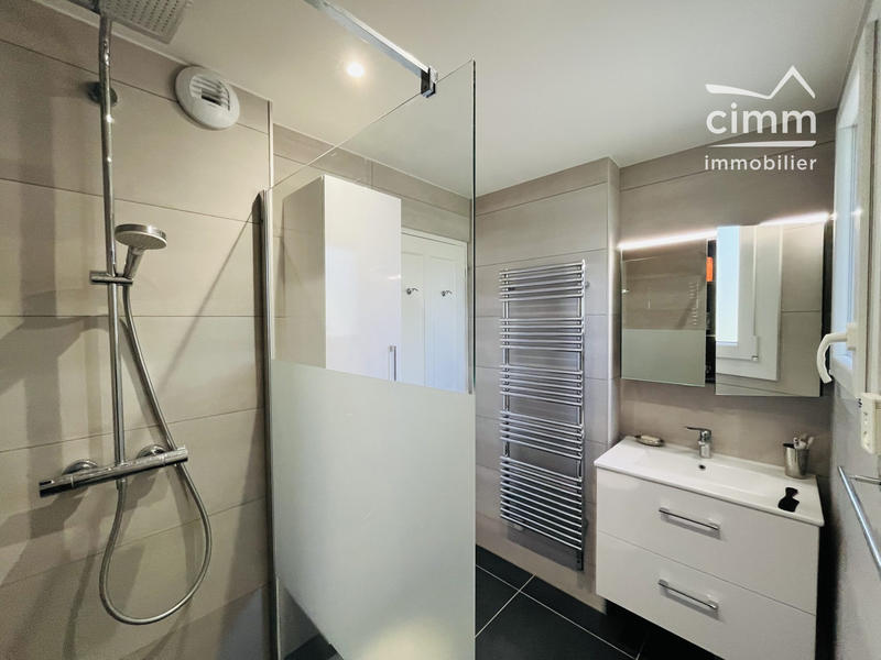 Maison - 157 m² - 6 pièces