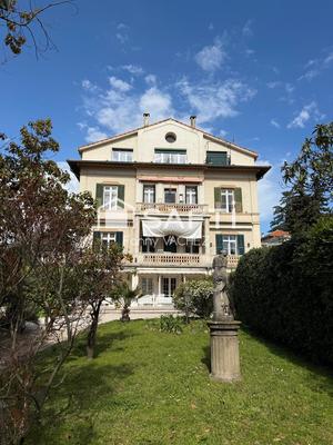 Appartement - 92 m² - 4 pièces