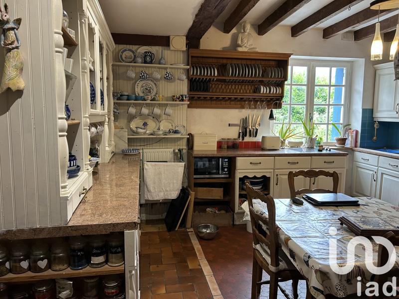 Maison - 223 m² - 10 pièces